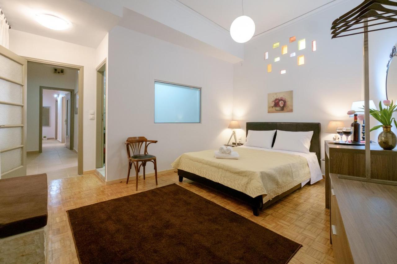 Home With Courtyard In Beating Heart Of Old Town! 하니아 외부 사진