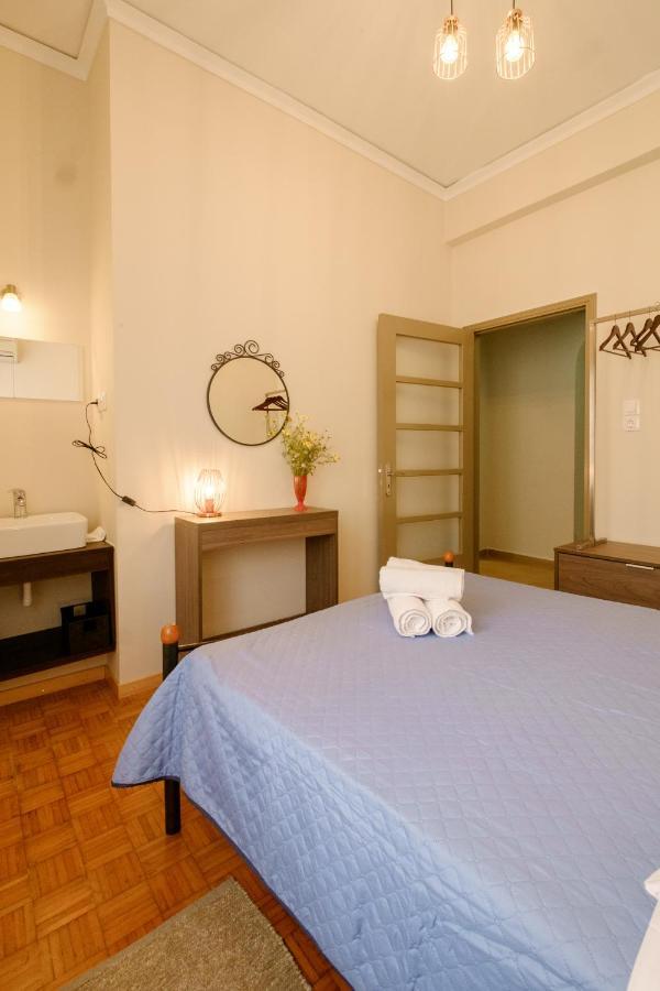 Home With Courtyard In Beating Heart Of Old Town! 하니아 외부 사진