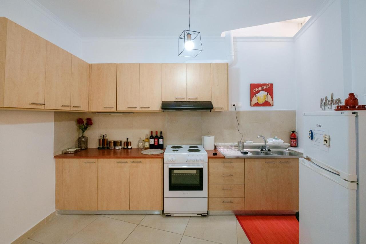 Home With Courtyard In Beating Heart Of Old Town! 하니아 외부 사진